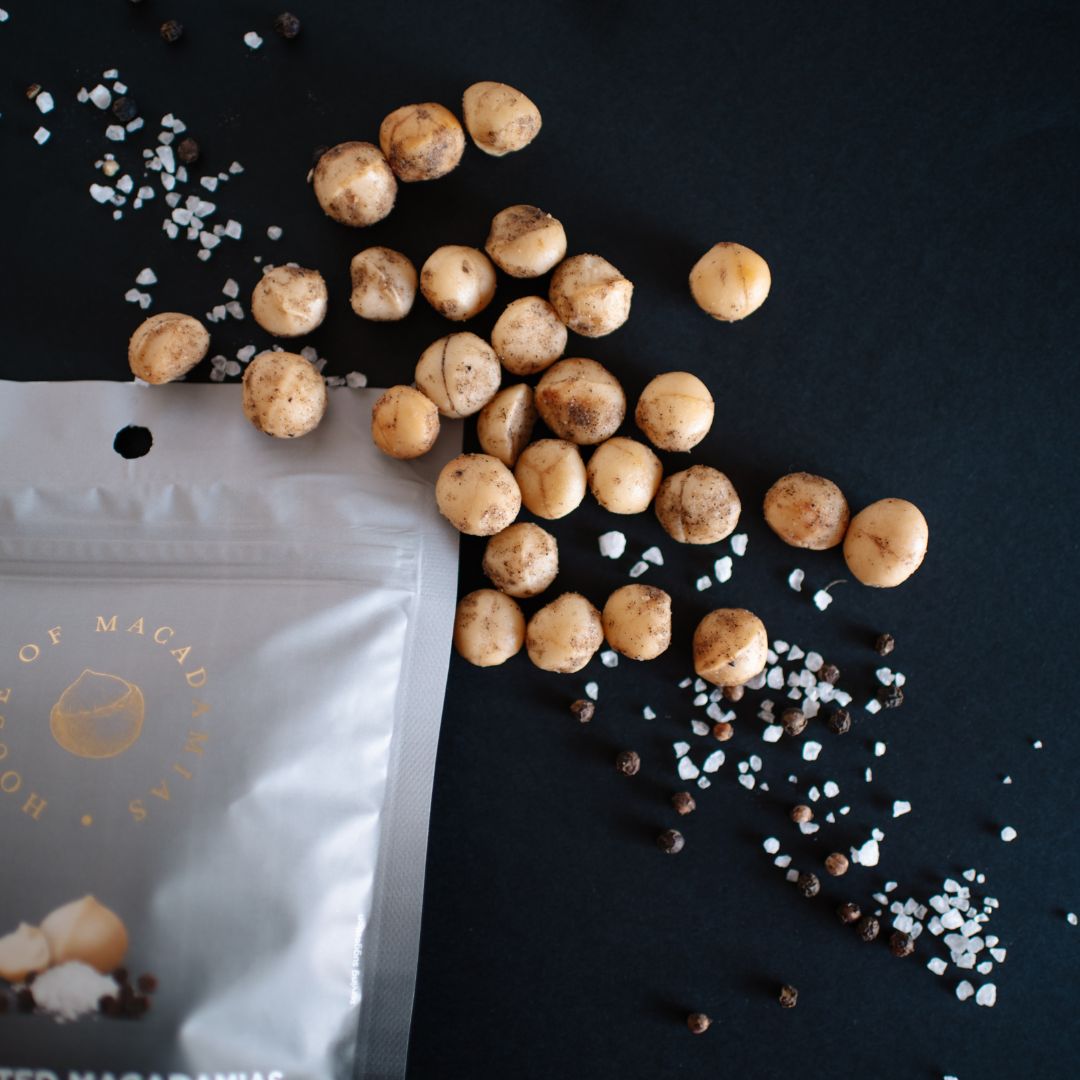 Dry Roasted Macadamia Nuts with Namibian Sea Salt & Black Pepper (4oz x 6 Bags)